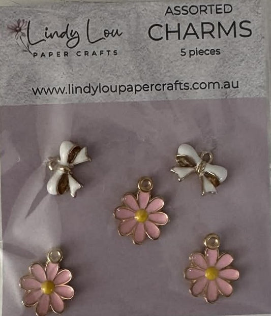 Embelishments - Charms - Daisy & Bow